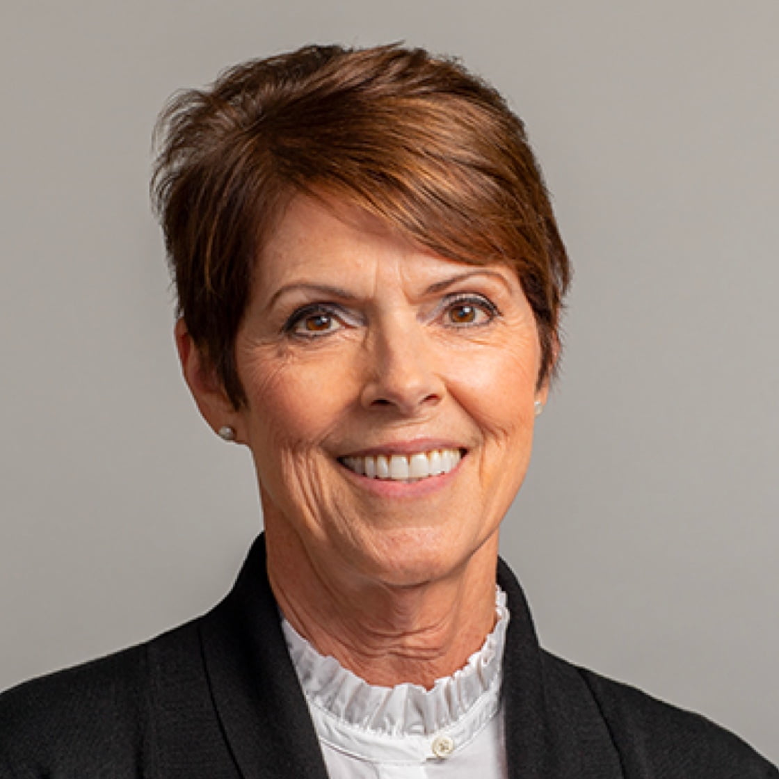 Martha Hayes retires from Board of Directors